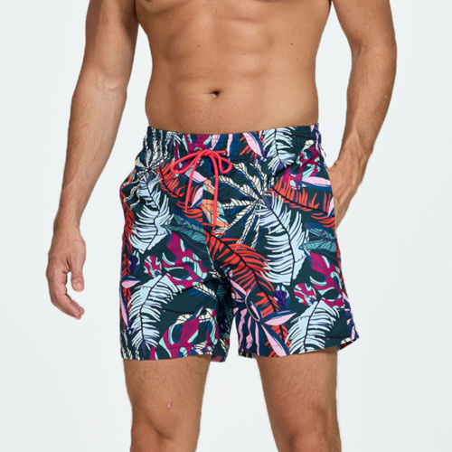 Темно-серые шорты с растительным принтом