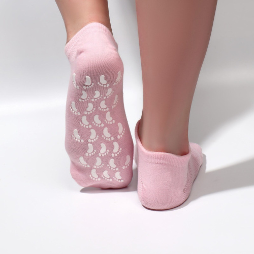 Нежно-розовые увлажняющие SPA-носочки с гелевыми вставками фото 4